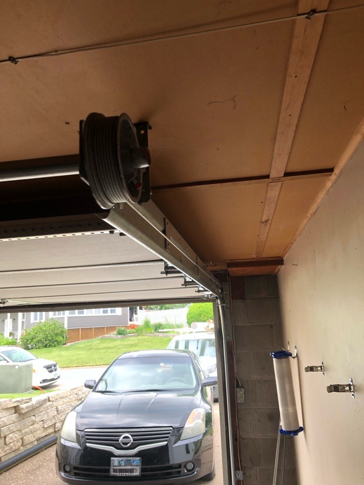 Garage Door Service Garage Door Maintenance Garage Door Repa Garage Door Cable Replacement Muscatine