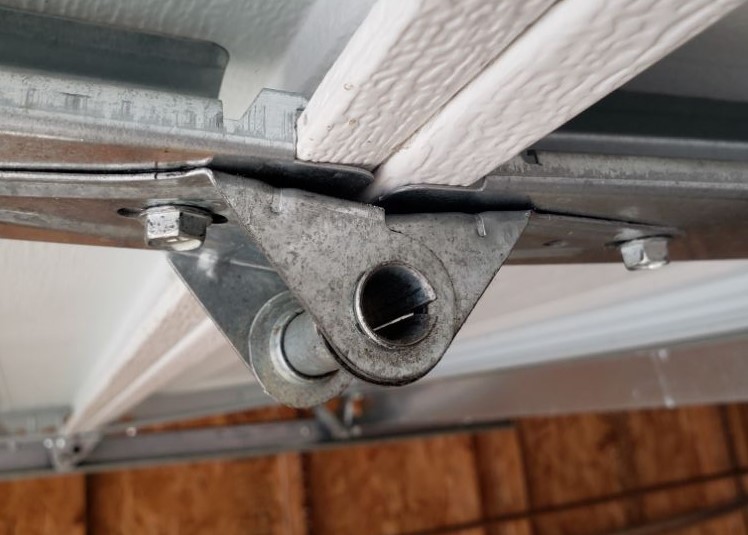 Garage Door Maintenance Garage Door Repair garage door sprin Garage Door Maintenance East Moline